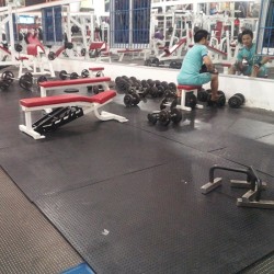 Thảm cao su lót sàn chống trơn trượt TATEKSAFE FR-706