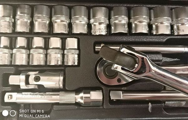 Bộ tuýp sửa chữa 24 món hệ mét 10 32mm LICOTA ALT 5002F 2