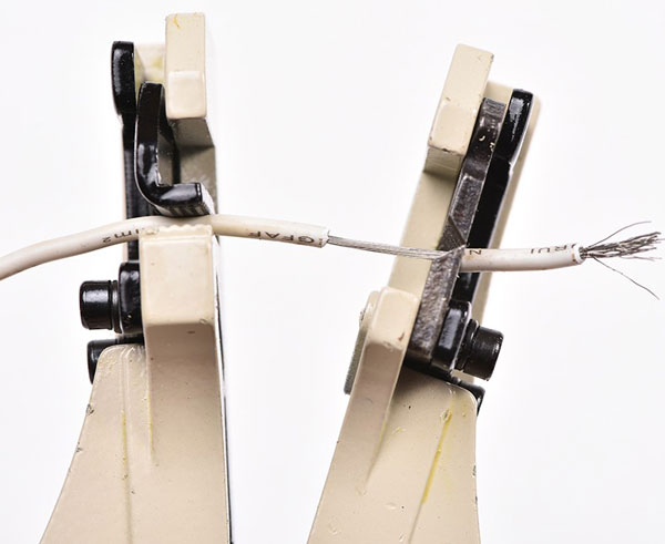 Kềm tuốt dây điện tự động 0 5 3,2mm2 Asaki AK 0340 3