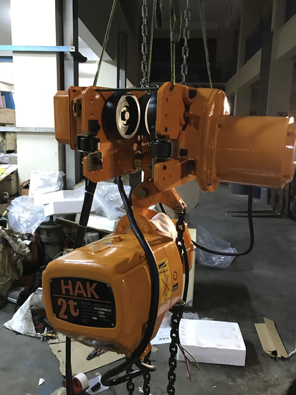 pa lang xich dien di chuyen 2 tan hak02 01m 1