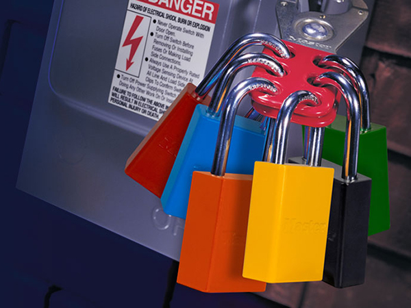 Khóa an toàn bằng nhôm Master Lock 6835