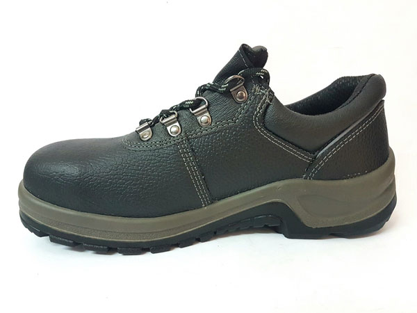 giay bao ho bata industrials grenada 1