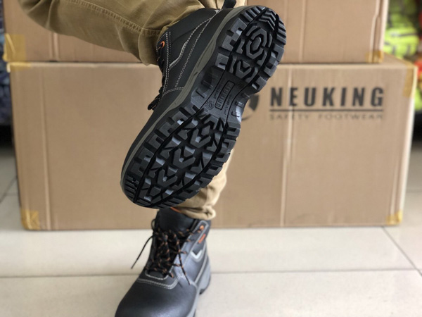 giay da bao ho cao co nueking nk83 3