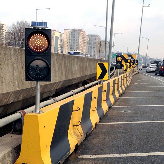 Đèn báo loại 2 đèn năng lượng mặt trời Hi Q WL2 12H 1