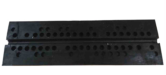 Gờ giảm tốc CC B32 1